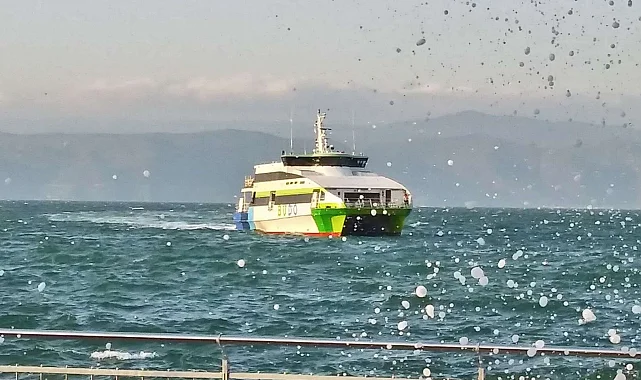 Bursa-İstanbul deniz otobüsü seferlerine hava engeli