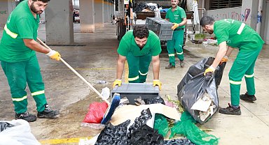 Bursa Osmangazi'de pazarlardan aylık 600 ton atık toplanıyor