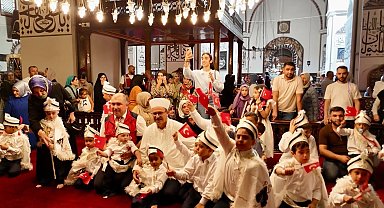 Bursa'da 530 yıllık sünnet geleneği yaşatıldı