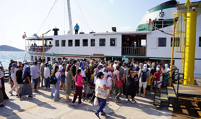 Büyükada seferleri yazın gözdesi oldu