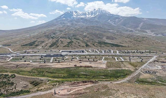 Büyükşehir'den, Erciyes'te yeni sezon öncesi dev seferberlik