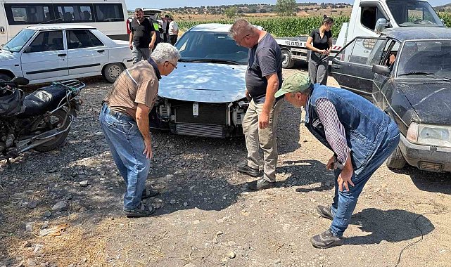 Çan'da iki otomobil çarpıştı: Sürücüler kazayı yara almadan atlattı