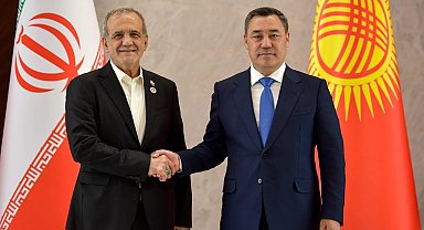 Caparov ve Pezeşkiyan bir araya geldi