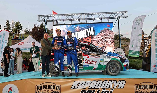 Castrol Ford Team Türkiye'den Kapadokya Rallisi'nde duble podyum