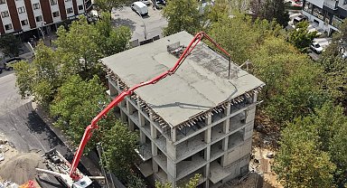 Çayırova'da yeni bilgi evi ve aile sağlığı merkezinin betonarmesi tamam