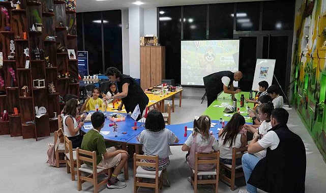 Çevre Bilim Akademisi'nde atıklar tasarıma, merak keşfe dönüştü