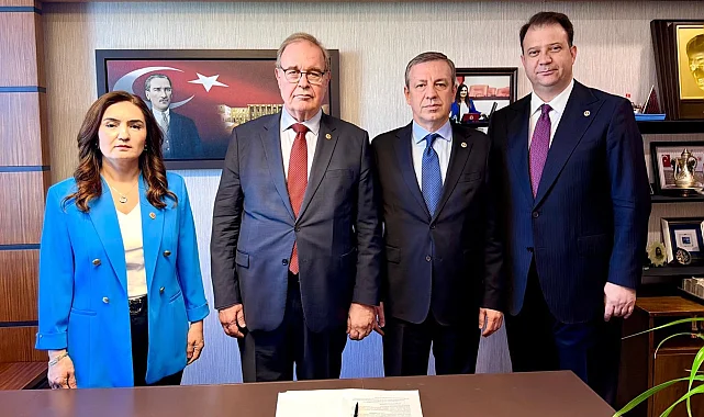 CHP Grubu da çerçeve yasa teklifini imzaladı