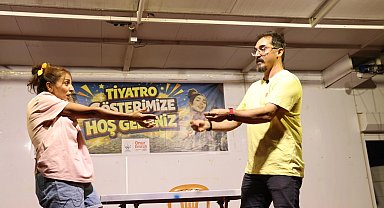 Çiğli'de Mahalle Tiyatro Günleri yüzlerce çocukla buluştu