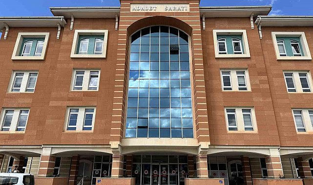 Cinsel istismar 32 yıl ceza almıştı, karar istinaftan dönünce yeniden yargılanmaya başladı