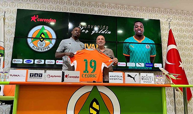 Corendon Alanyaspor, Ivan Cedric'i kadrosuna kattı