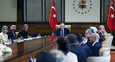 Cumhurbaşkanı Erdoğan şehit yakınları ve gazileri ağırladı