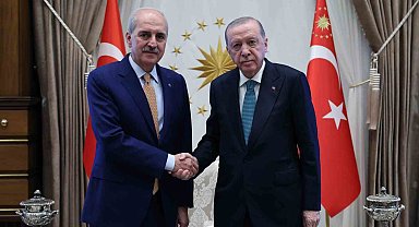 Cumhurbaşkanı Erdoğan, TBMM Başkanı Kurtulmuş'u Cumhurbaşkanlığı Külliyesinde kabul etti.
