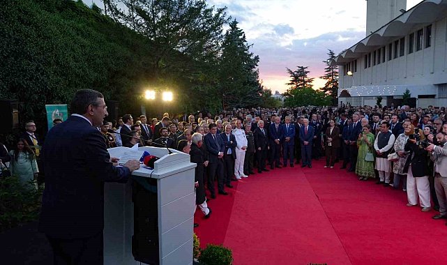 Cumhurbaşkanı Yardımcısı Yılmaz: "Mekke savunma anlaşması tarihi bir adımdır"