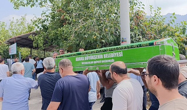 Denizde boğulan 16 yaşındaki çocuk, son yolcuğuna uğurlandı