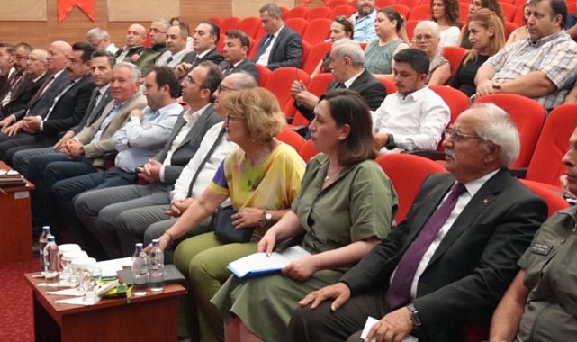 Denizli'de Sahipsiz Sokak Hayvanları Değerlendirme Toplantısı Yapıldı