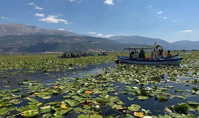 Denizlili okuma yazma öğrenen kadınlar keşif yolculuğunda