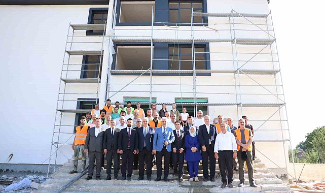 Dikmeli İlkokulu yeni eğitim dönemine hazırlanıyor