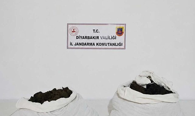 Diyarbakır'da 19 kilo esrar ele geçirildi