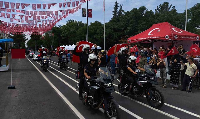 Diyarbakır'da 30 Ağustos Zafer Bayramı kutlamaları