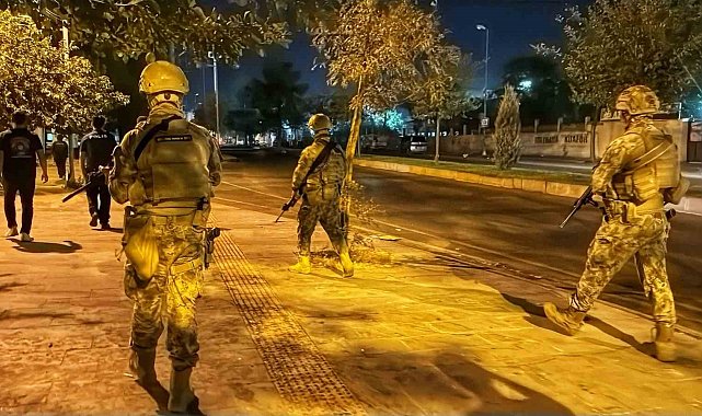 Diyarbakır'da dört mahallede özel harekat polisi destekli "şok" uygulama