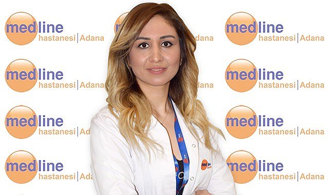 Dr. Özbek: "Aileler çocuklarına susamalarını beklemeden düzenli aralıklarla su içirmeli"