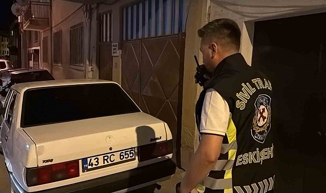 Drift sonrası polisten yaya kaçan ehliyetsiz sürücüye 690 bin TL ceza kesildi