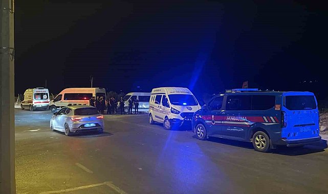 Düğün konvoyunda yaşanan tartışma meydan savaşına döndü: 4 yaralı