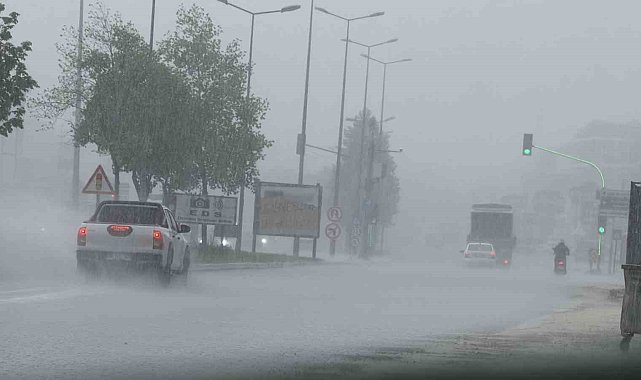 Düzce'de serinleten yağış