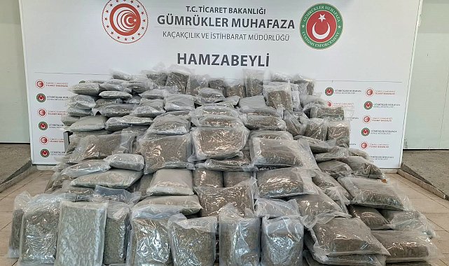 Edirne-Hamzabeyli Gümrük Kapısı'nda yaklaşık 288 kilogram esrar cinsi uyuşturucu madde ele geçirildi