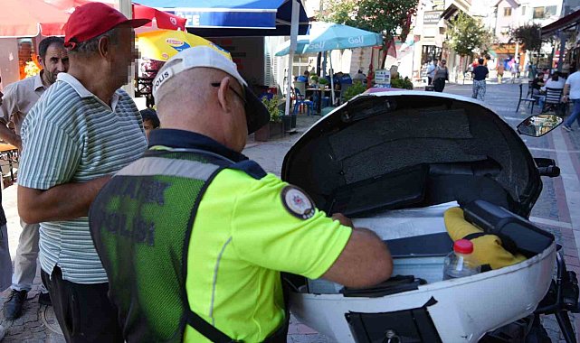Edirne'de motosiklet denetimi: Yayaların alanına giren sürücülere ceza