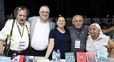 Edremit Kitap Fuarı'nda dördüncü gün de kültür ve sanatla dolu geçti