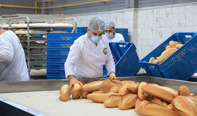 Elazığ'da günlük 20 bin ekmek üretilerek vatandaşların tüketimine sunuluyor