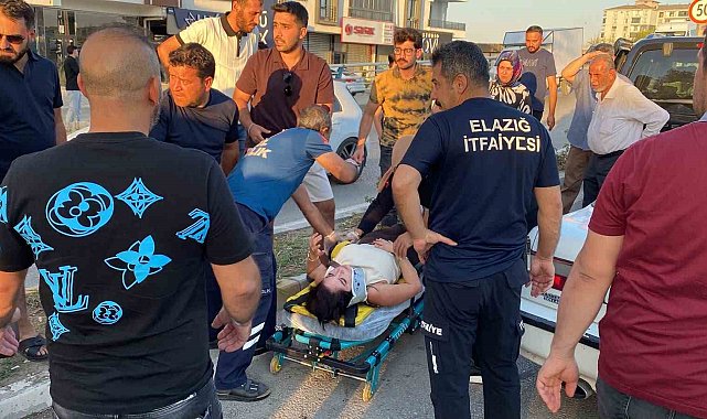 Elazığ'da zincirleme trafik kazası: 3 yaralı