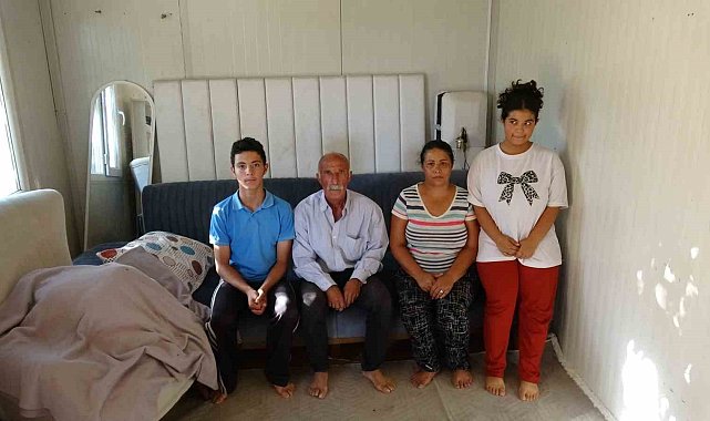 Elektrik aboneliği için attığı imza sonrası ailesiyle evsiz kaldı