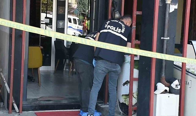 Elektrik akımına kapılan usta merdivenden düşerek hayatını kaybetti