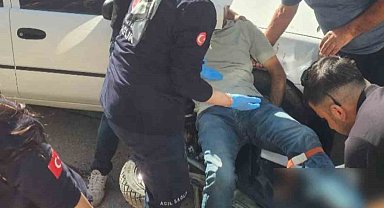 Elektrikli bisiklet ile otomobil çarpıştı: 1 yaralı