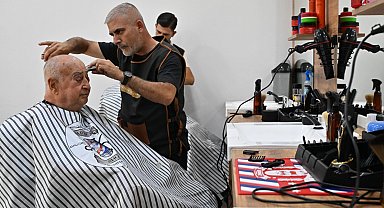 Emekli Kafe'de kuaför ve berber hizmeti başladı