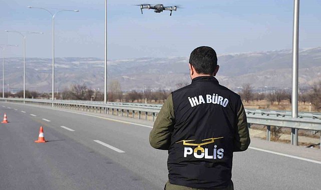 Erzincan'da drone destekli trafik denetimi