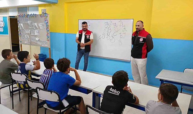 Erzincan'da öğrencilere modern tarım uygulamaları anlatıldı