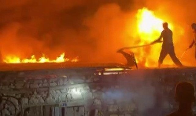 Erzincan'da samanlık alevlere teslim oldu