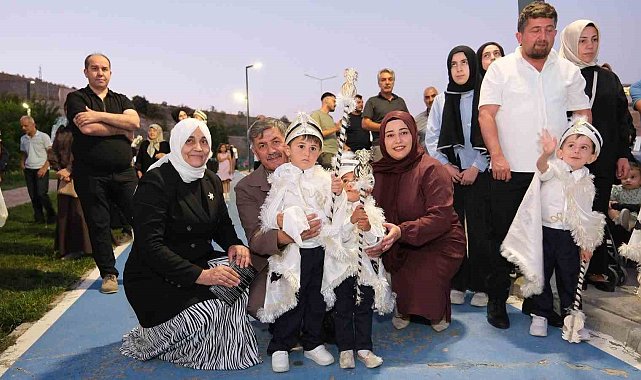 Erzincan'da sünnet şöleni geleneği bu yıl da sürdü