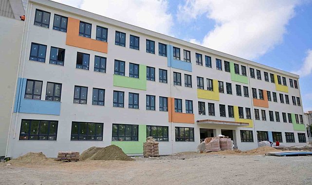 Esenyurt'ta yarım kalan projeler bir bir tamamlanıyor