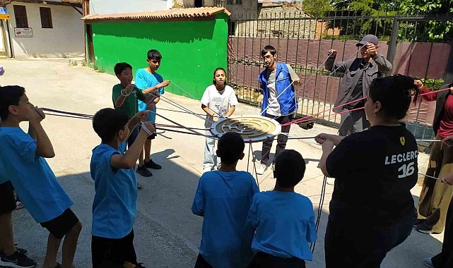Eskişehir'de 'Çocuklar Oynasın' projesi hayata geçirildi