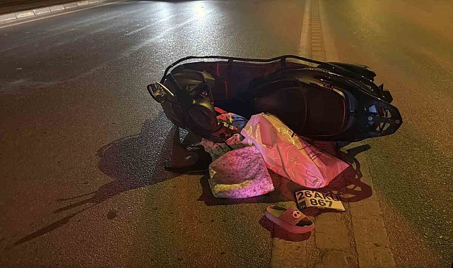 Eskişehir'de otomobil ile motosiklet çarpıştı: 2 yaralı