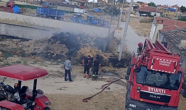Eskişehir'de saman balyaları yandı