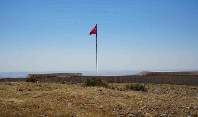 Evliyafakı köyü 105 yıldır şehitlerle birlikte yaşıyor