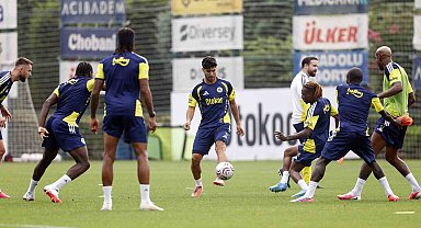 Fenerbahçe, Sturm Graz maçı hazırlıklarını sürdürdü