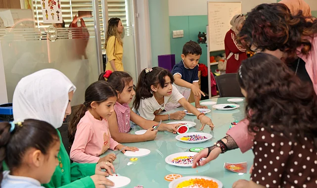 Filistinli çocuklar Konya'da moral buldu