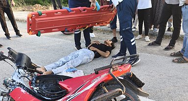 Forklifte çarpan motosiklet sürücüsü yaralandı