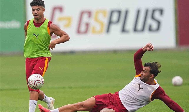 Galatasaray, Çorum FK hazırlıklarını sürdürdü